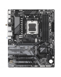 Gigabyte B650 UD AX | Processor family AMD Ryzen | Processor socket AM5 | DDR5 | Number of SATA connectors 4